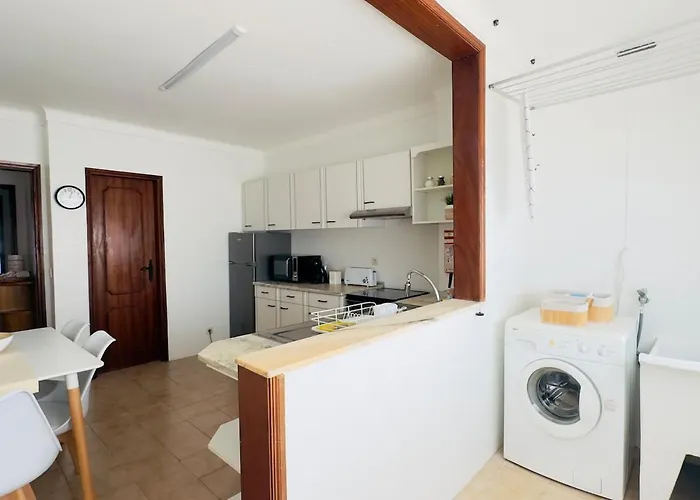 Apartment Recanto Areias - 2-bedroom 5 Minutes From The
