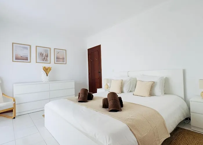 Apartman Recanto Areias - 2-bedroom 5 Minutes From The