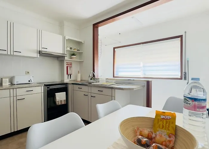 Recanto Areias - 2-bedroom 5 Minutes From The *